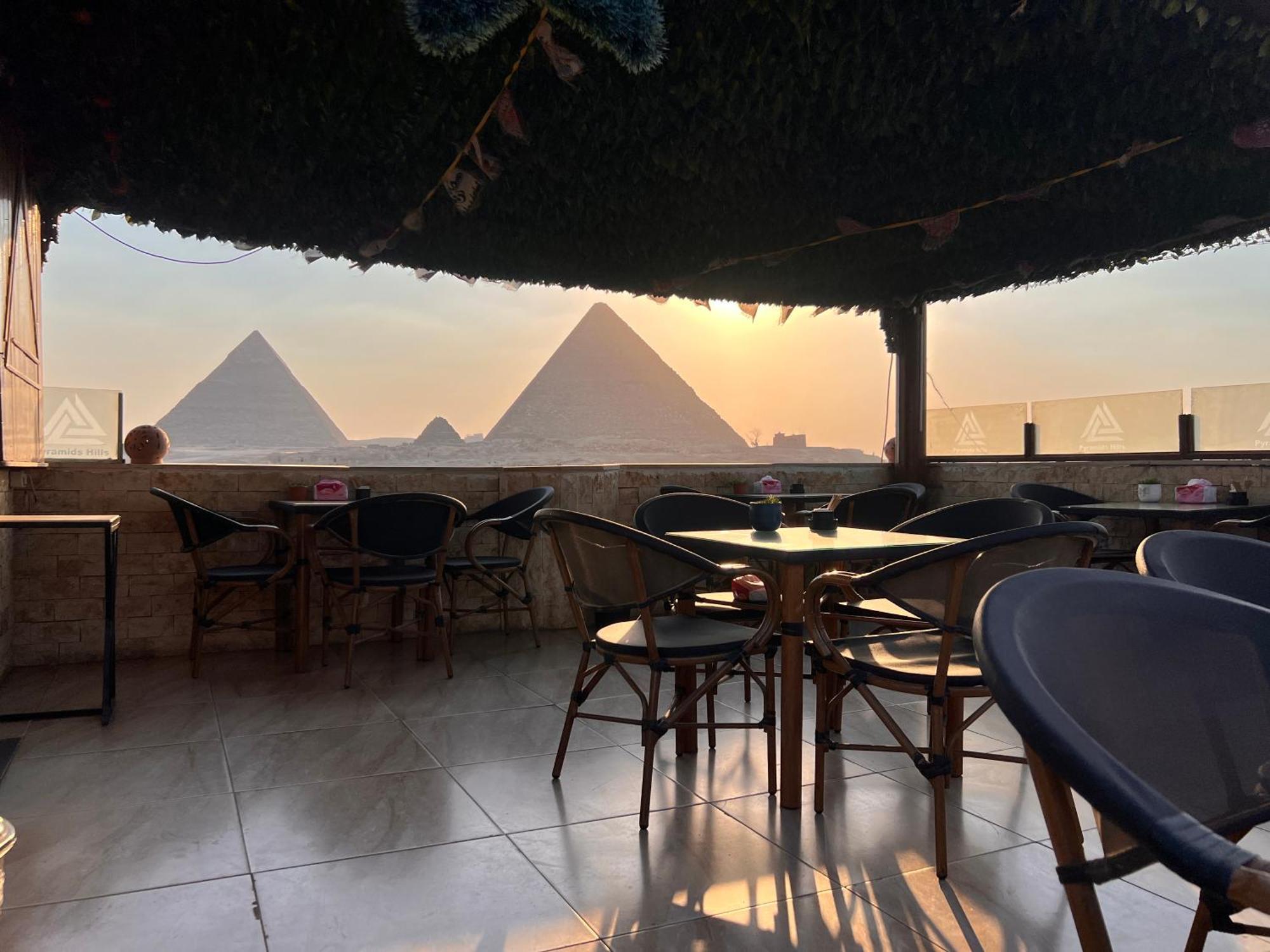 Imhotep Pyramids View Inn Kafrat al Jabal Exterior foto